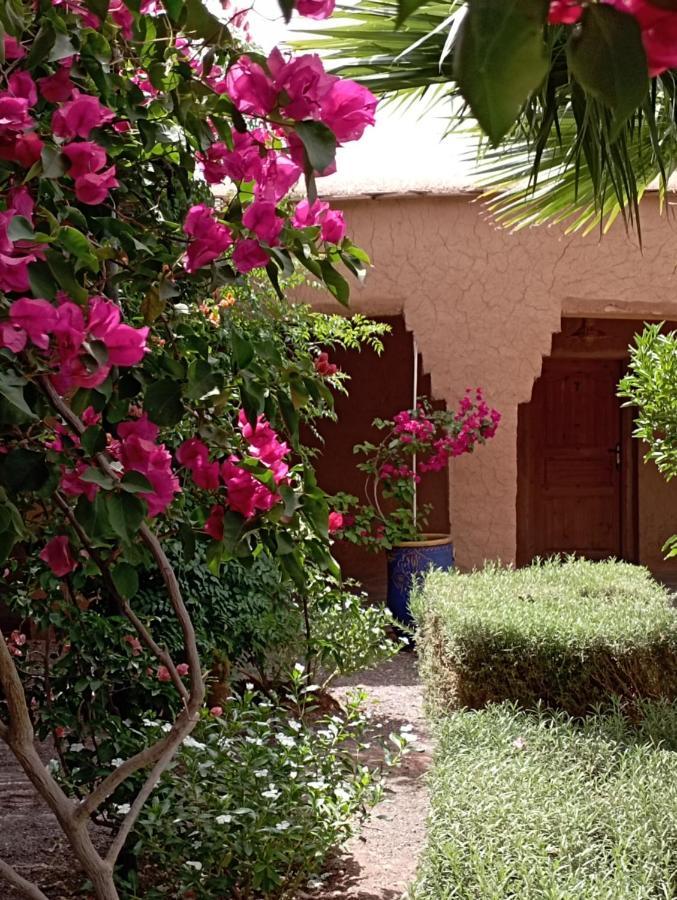 Auberge Bassou Nkob Luaran gambar