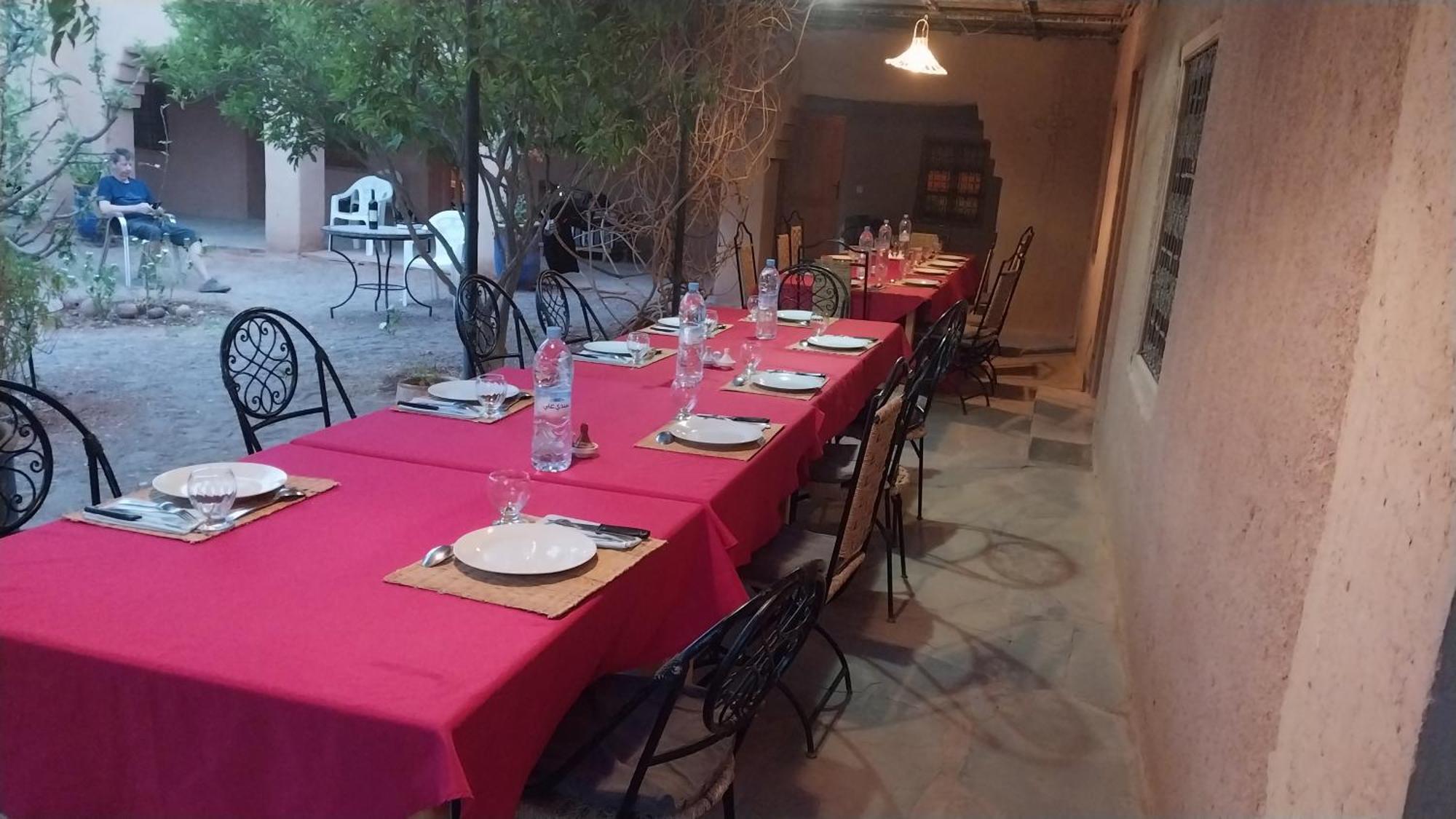 Auberge Bassou Nkob Luaran gambar